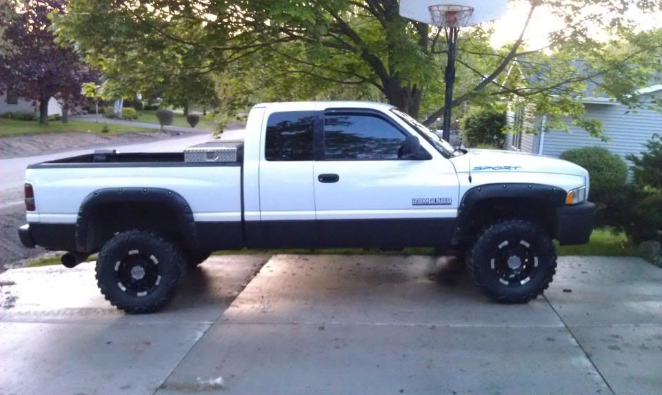 Quad Cab Vs Crew Cab >> Quad Cab vs. Crew Cab vs. Mega Cab - Page 4 - Dodge ... Quad Cab Vs Crew Cab >> Quad Cab vs. Crew Cab vs. Mega Cab - Page 4 - Dodge ...